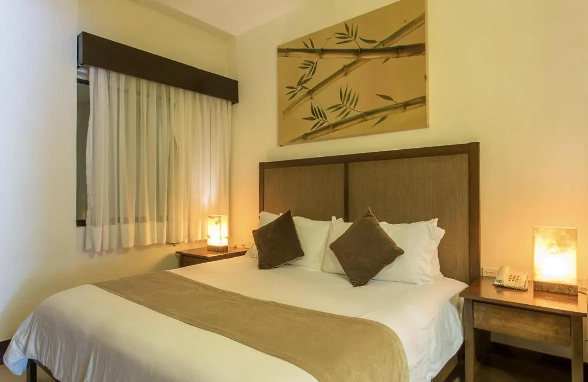 Aldea Thai Condos In Mamitas Beach Playa del Carmen 0*,