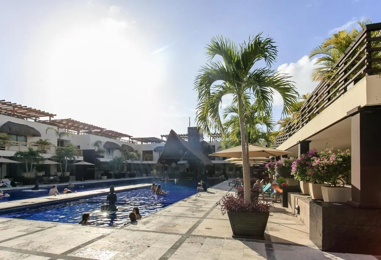 Aldea Thai Condos In Mamitas Beach Playa del Carmen Apartment