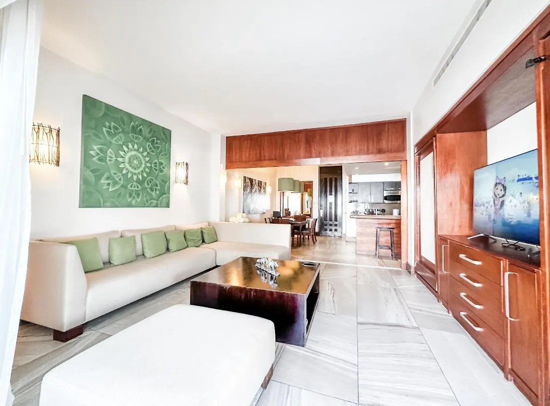 Aldea Thai Condos In Mamitas Beach Playa del Carmen Apartment